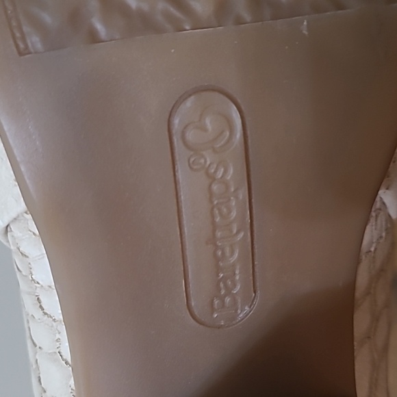 BareTraps LUCIA Textured Snakeskin Cream Ankle Booties size 9.5 - Picture 11 of 13